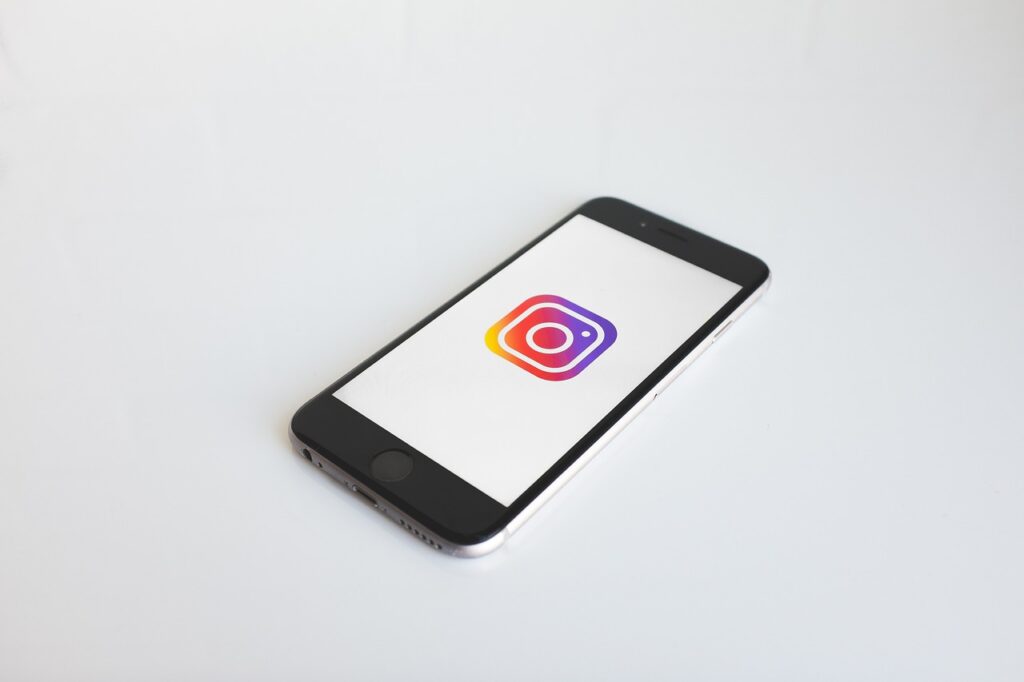 Tutoriel High-Tech: les étapes à suivre pour visualiser un message supprimé sur Instagram